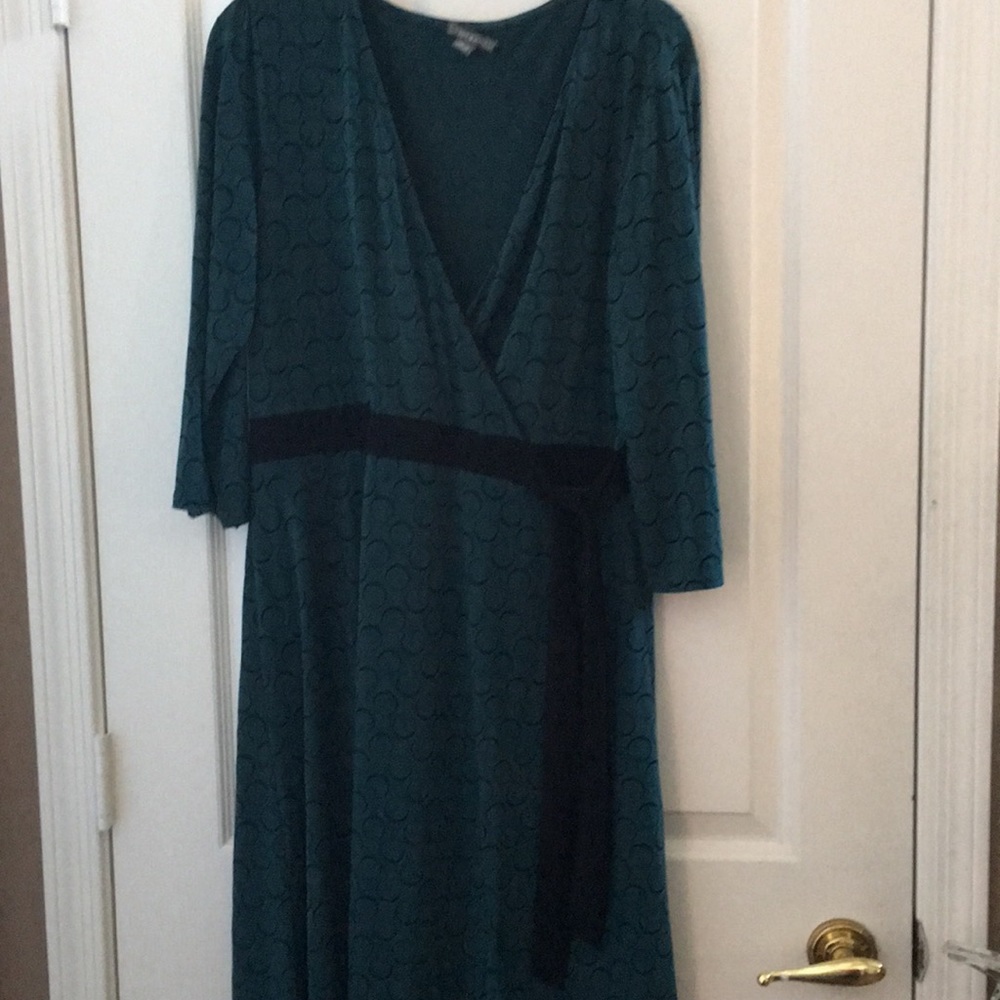 LADIES apt.9 dress large